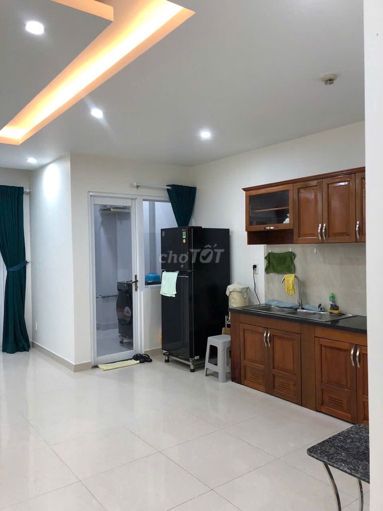 - Two bedrooms. - 11 million.