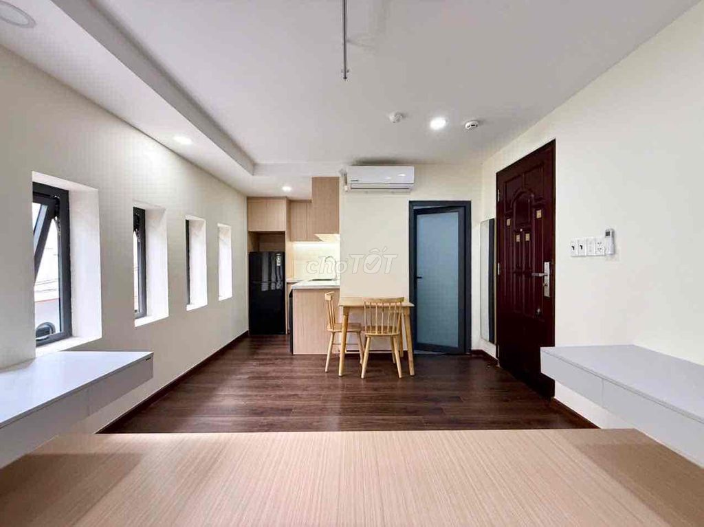 New Project Green Bank, Full interior, elevator