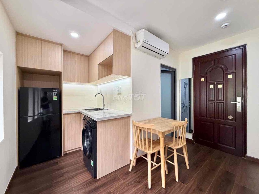 New Project Green Bank, Full interior, elevator