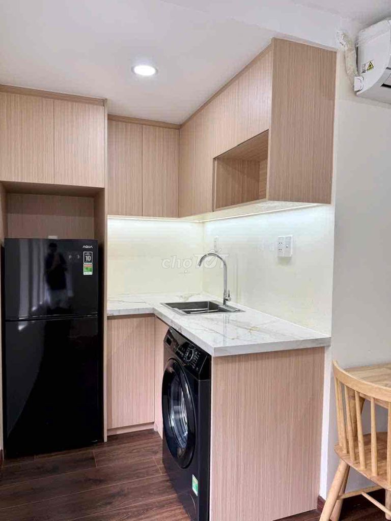 New Project Green Bank, Full interior, elevator