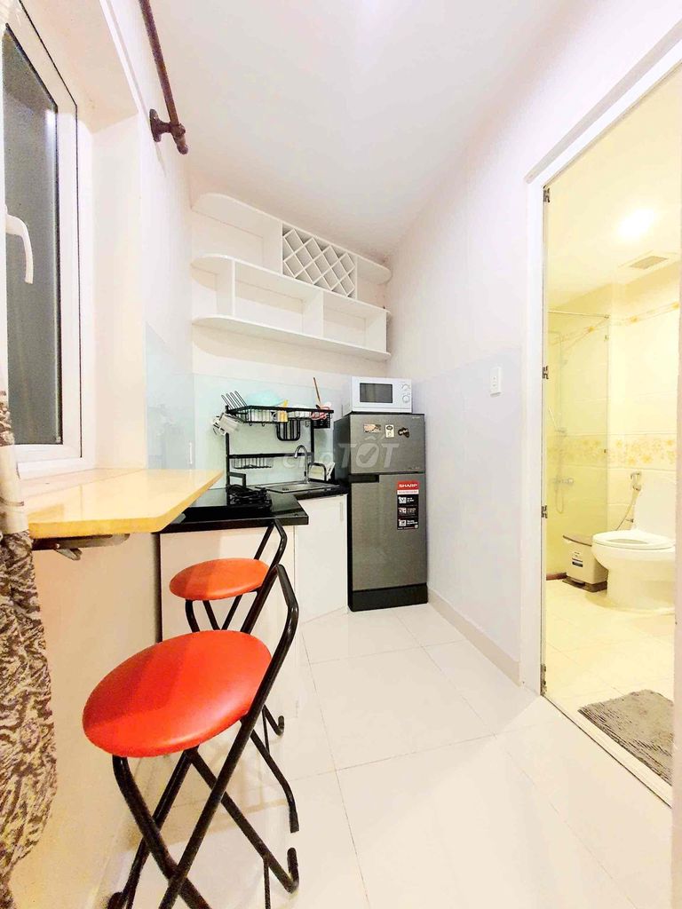 One bedroom.