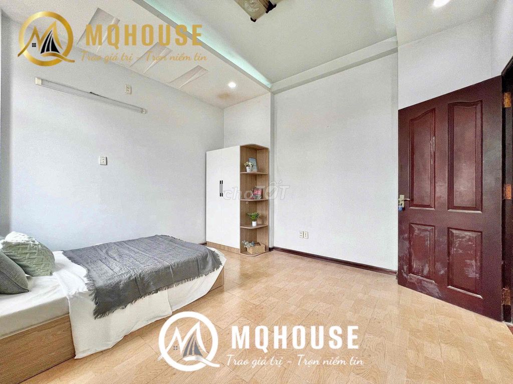 Two 60 M2 bedrooms right through the wall, full interior, super-saltered.