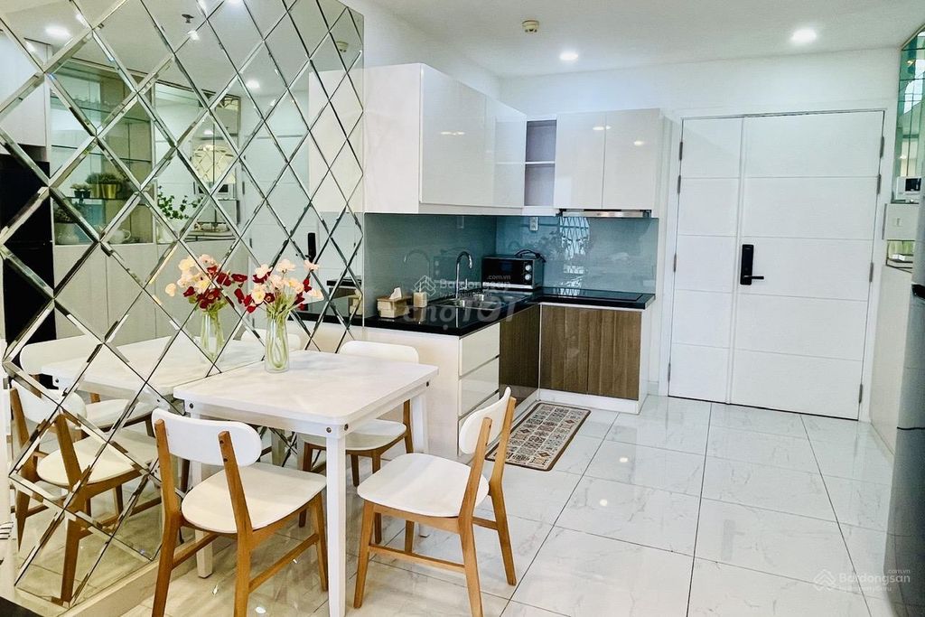 Rent Terra Royal apartment 2 bedrooms, 60 meters, full interior.