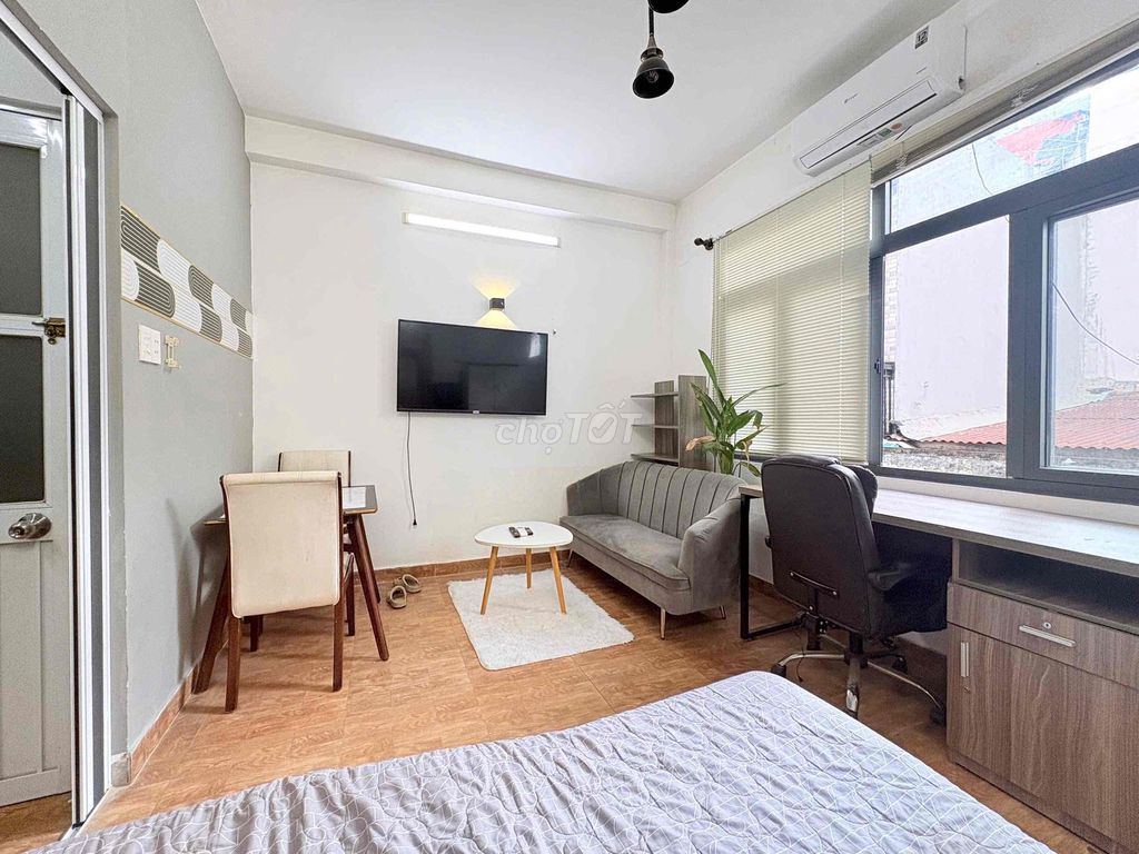 The kitchen apartment -- full interior -- fits 2 people - 32 M2