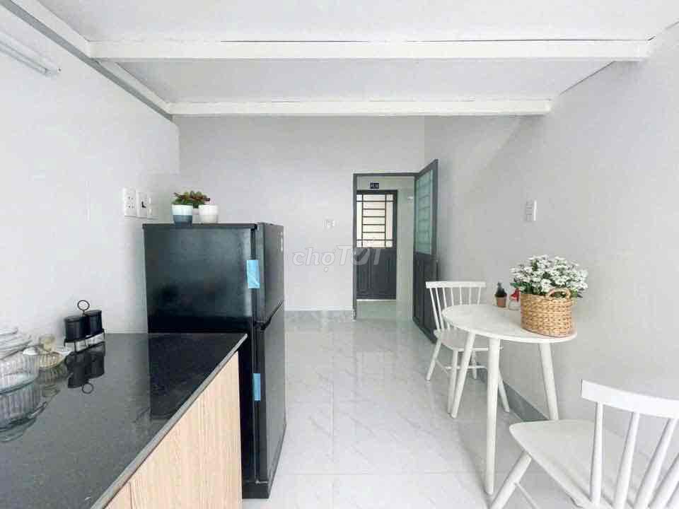 Rent the Dupex Guardians of the Seven Kingdom Service in Nguyễn Thị Thập