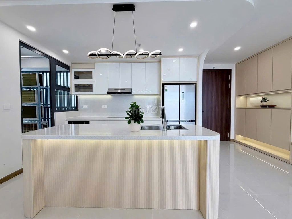 - for rent Qq145 M2 - 10 million5 - corner