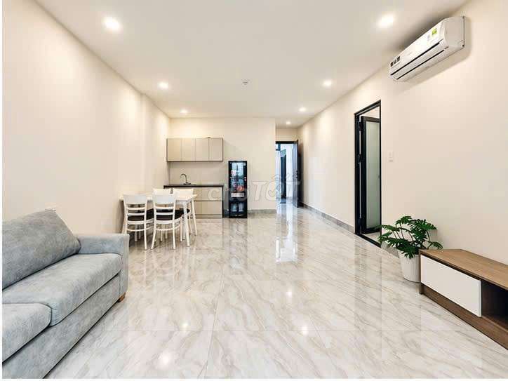 One bedroom near the Leiter Bridge, vlu cs3, Mrs. Clellai.