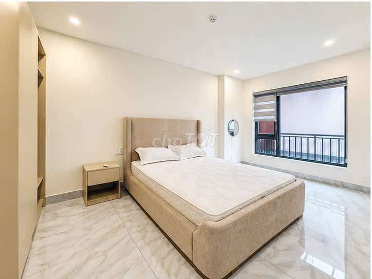 One bedroom near the Leiter Bridge, vlu cs3, Mrs. Clellai.