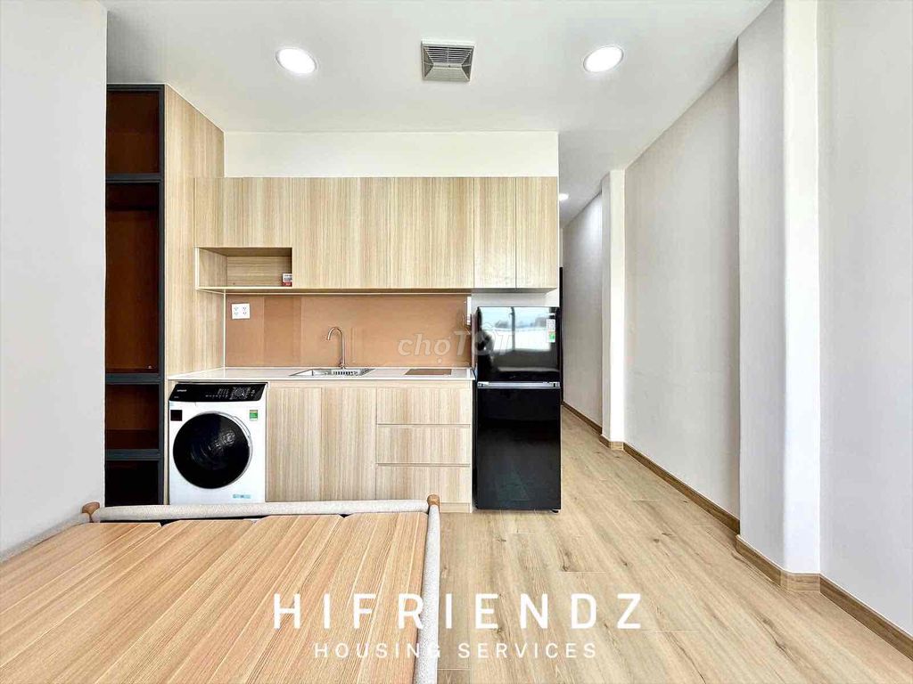 Renting the window apartment-- Tân Bình-Central Park.