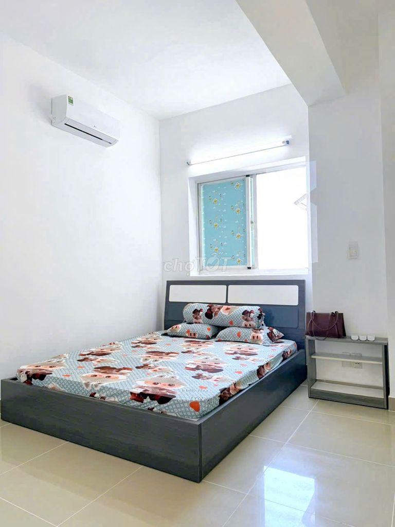 Rent the corner of three bedrooms, empty house, C/C-S-painting distance from aeon bt only 5 P