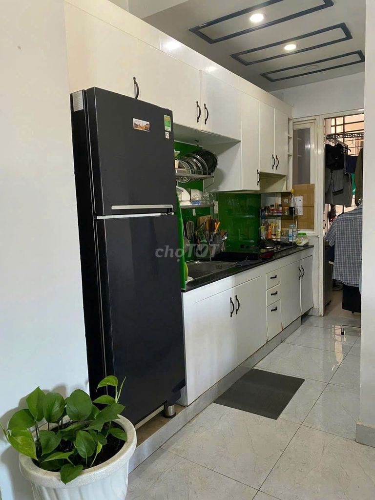 Chung cư Nguyễn Ngọc Phương, bt, 2 p sleep, 2 toilets, full interior, 12 million