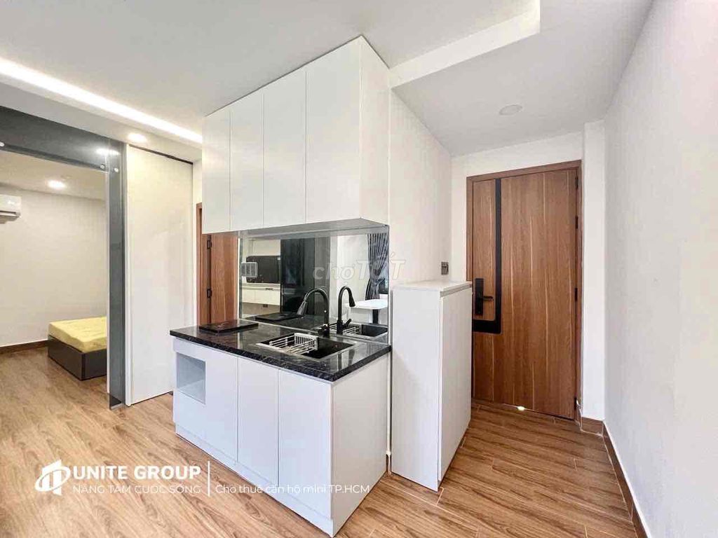 Rent the service apartment. One bedroom. Full furniture.
