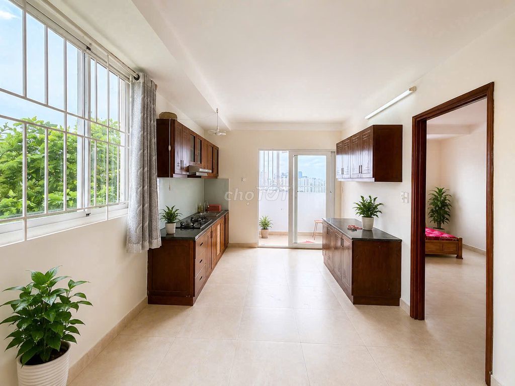 Rent apartment two bedrooms. Two toilets.