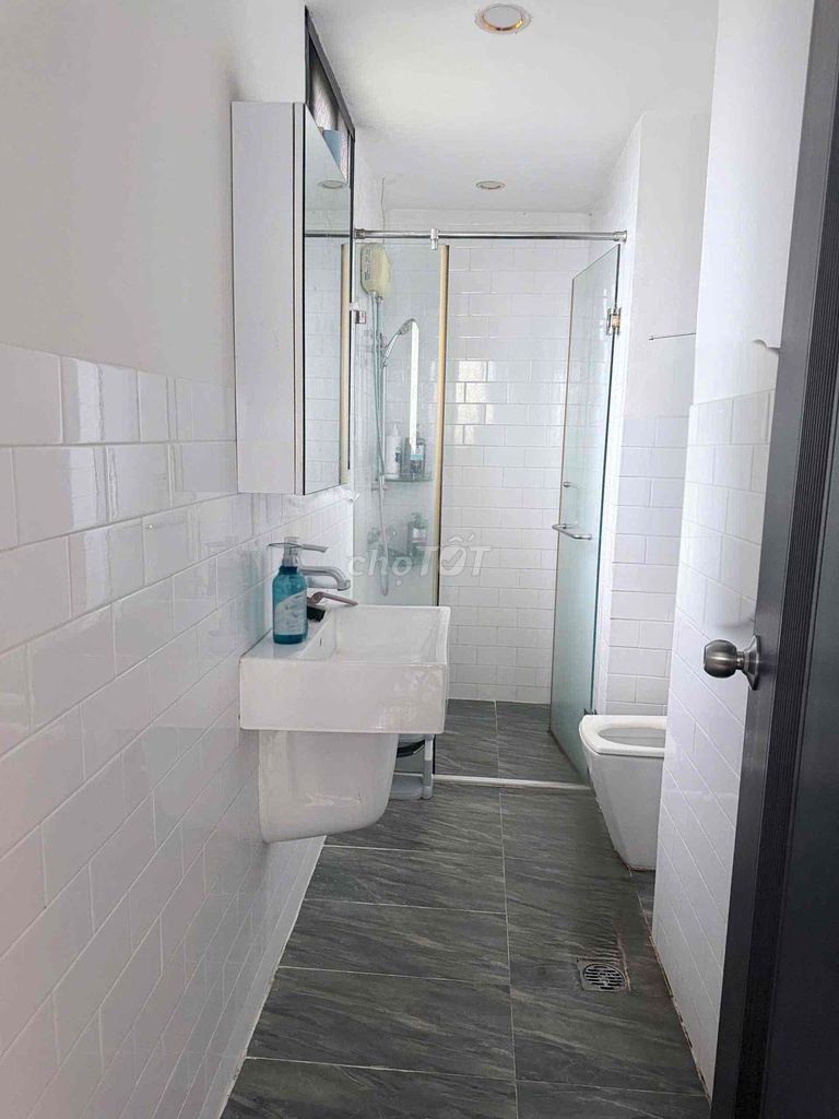 Rent apartment block vip A1 – 2 bedroom - era Town District 7