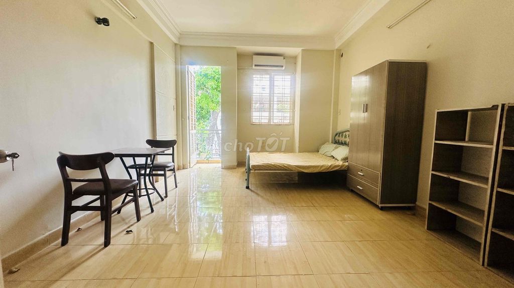 The comfort room right here at Nguyễn Sỹ Sách Park.