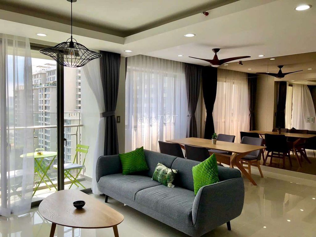 Rent apartment 40 feet, 2 bedroom 2 toilet 2, wide house, good price