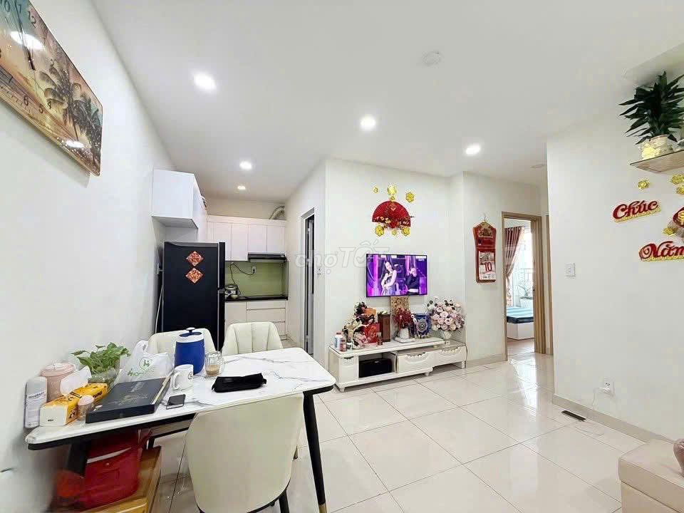 Hoa Sứ, 1877, bedroom: 75 meters, full interior, two bedrooms, 12 million.