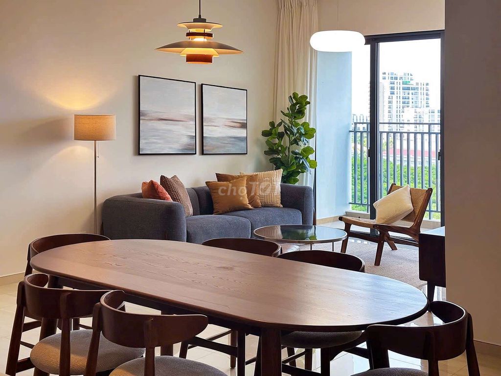 Rent apartment Ereti Rivera Point - 122 meters2, 3 bedroom 2 toilet, nice view
