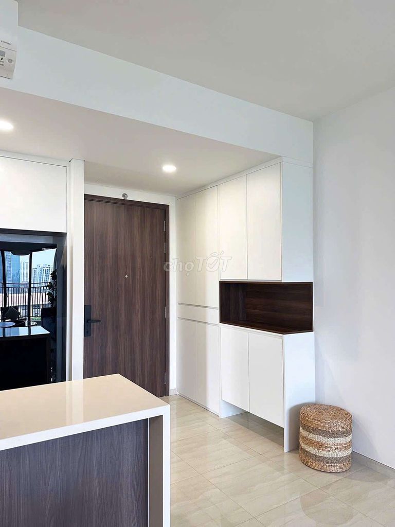 Rent apartment Ereti Rivera Point - 122 meters2, 3 bedroom 2 toilet, nice view