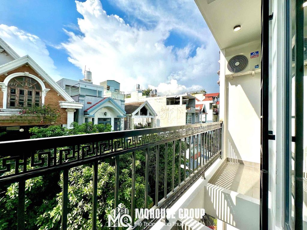 INTERVIEW opened the upper - level micro-full interior apartment — near HIV