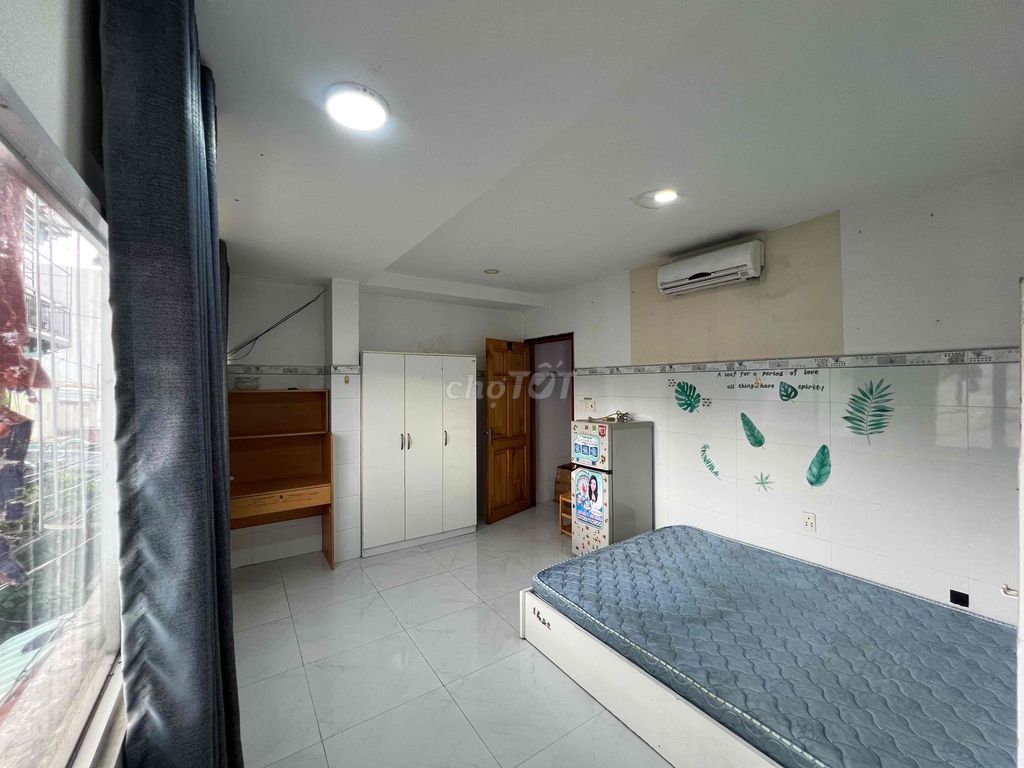 studio apartment - sky window full interior - Tân Phú - super wide