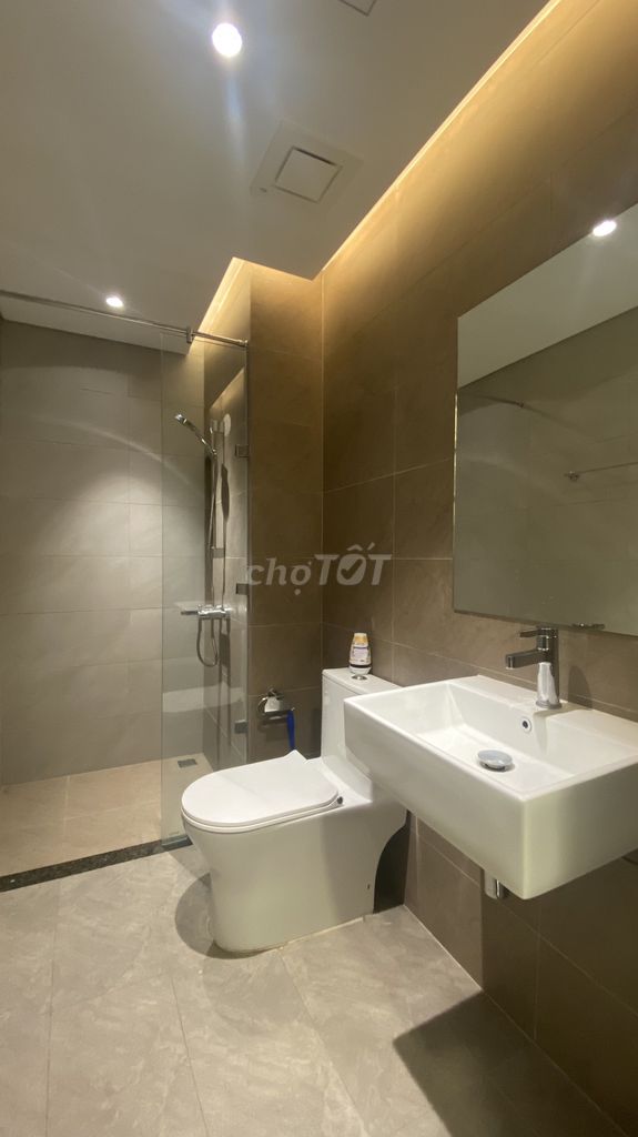 Rent for senior apartments,alnata,emeraldo of Tân Phú.