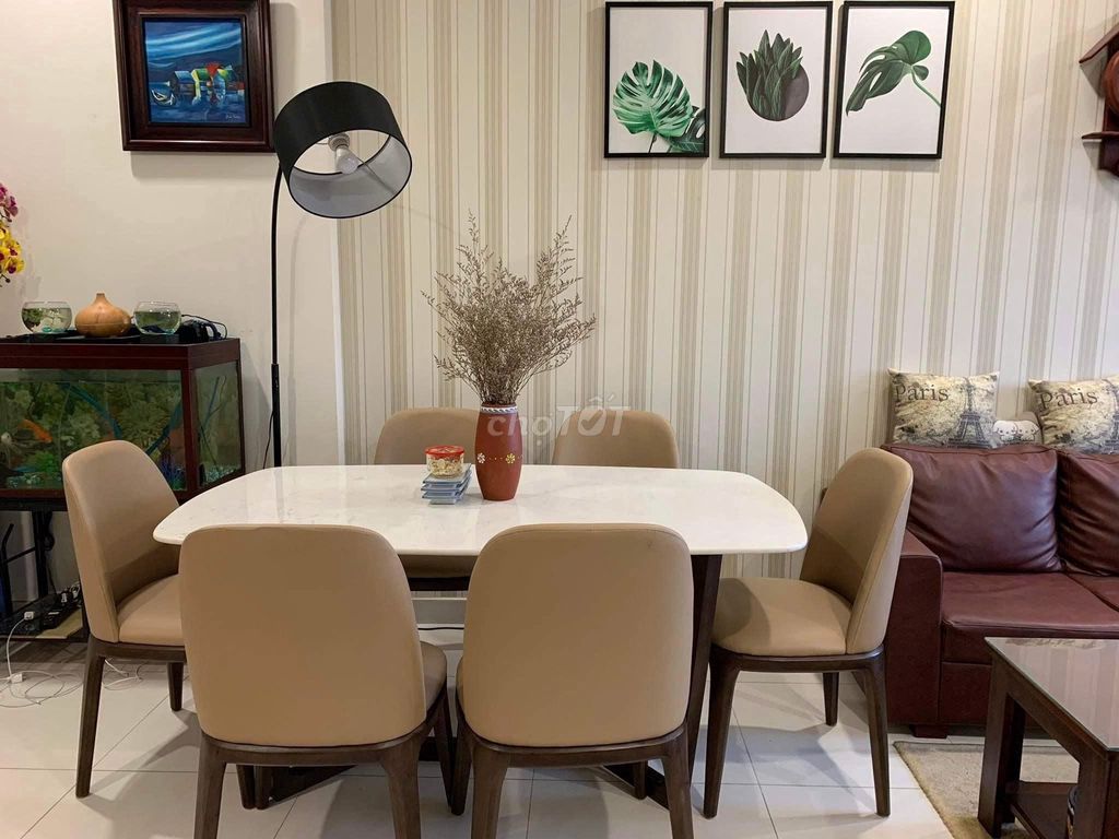 Need to rent Diamond Lotus apartment, three bedrooms, nice house.