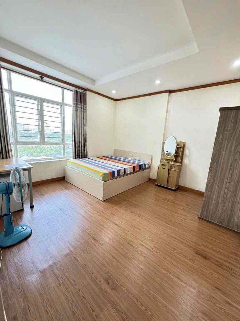 Phú Hoàng Anh Master Room Full toilet interior