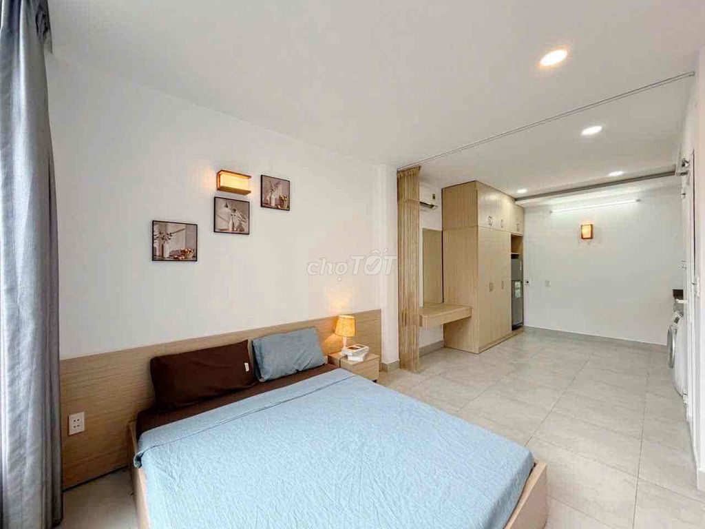 Renting new studios 100%-- 1st district.