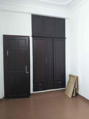 Room 14 meters 2 . . . . .
