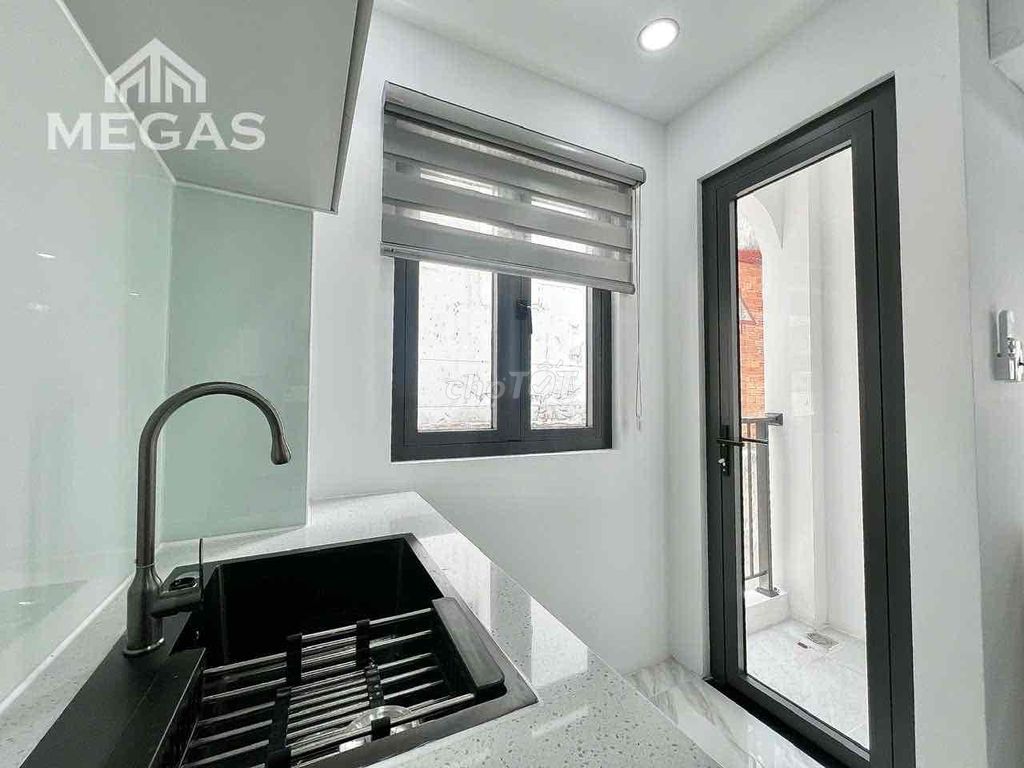 Rent the Tân Bình service apartment.