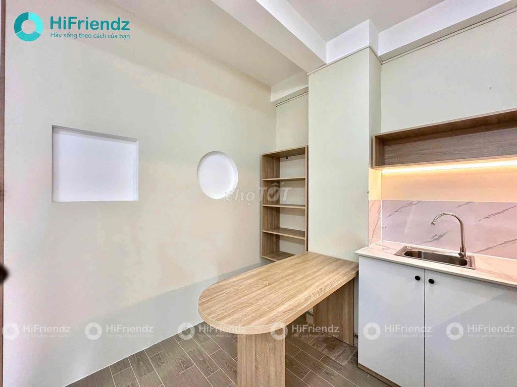 Mi Ni's apartment is two bedrooms - full interior.