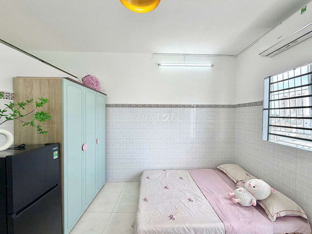 The mini apartment has a balconies with new furniture built in the shower, lotte mart.