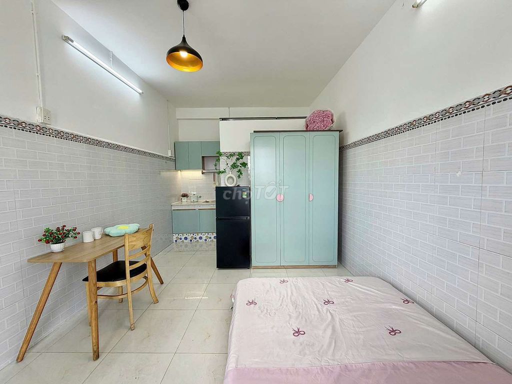The mini apartment has a balconies with new furniture built in the shower, lotte mart.