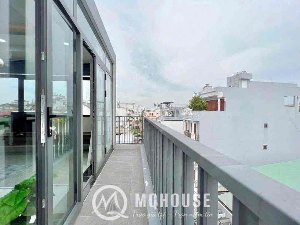 Rent a new balconies 100 percent on the t9.