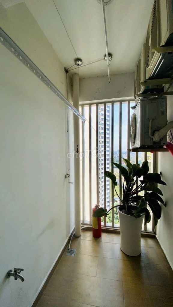 Palm Heights 80 M apartment 2 bedroom 2 toilets heading south view pool