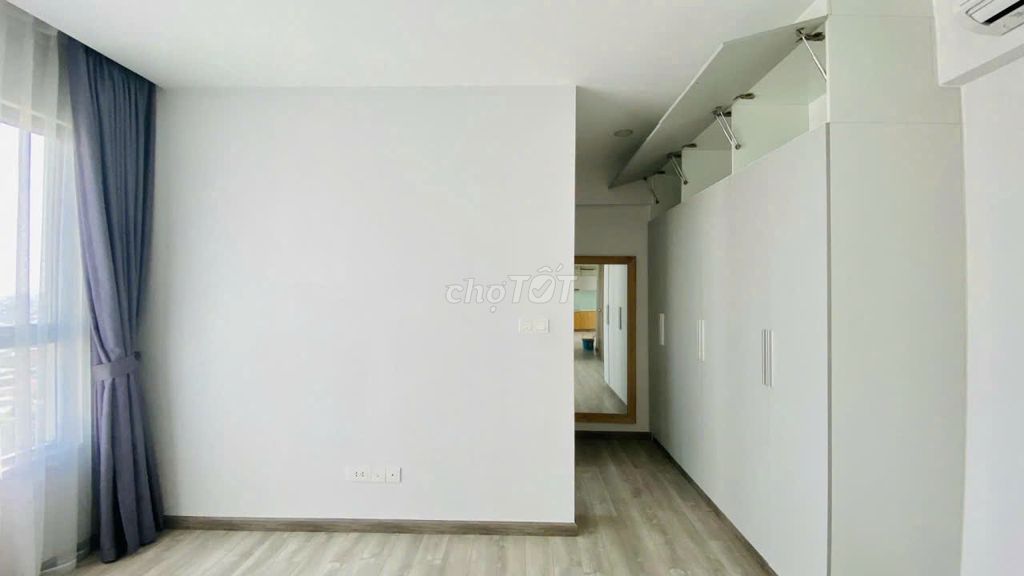 Palm Heights 80 M apartment 2 bedroom 2 toilets heading south view pool
