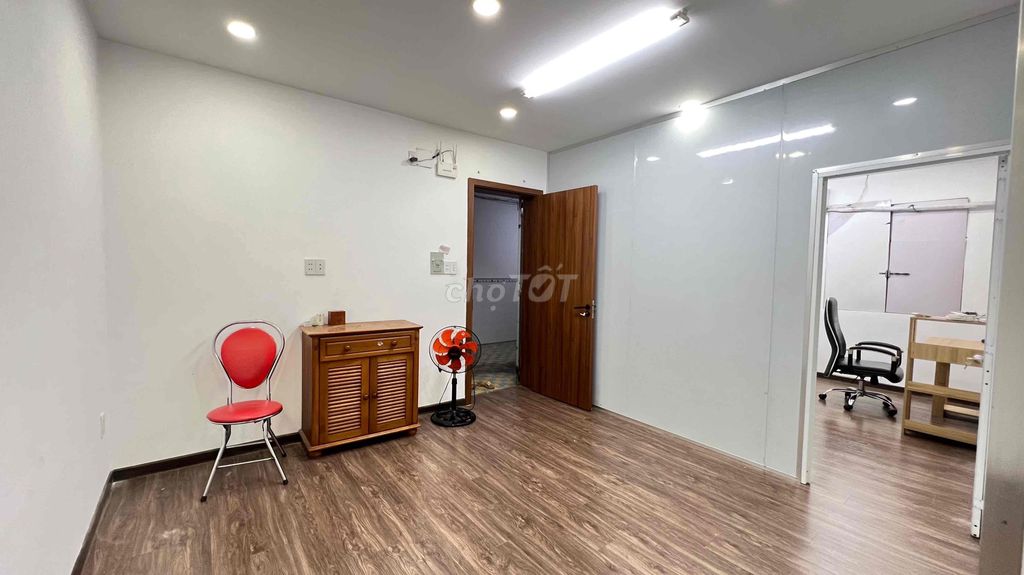 Rent the apartment at 55 meters. Two bedrooms.