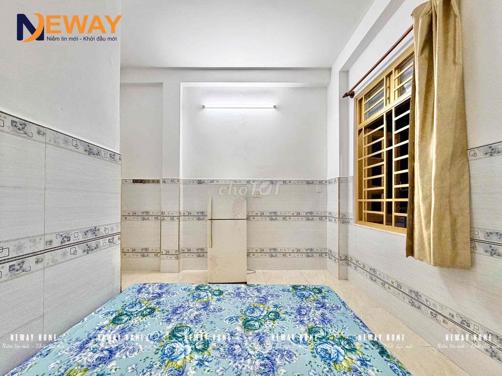 Rent Studio of the Seven House Service near the Four Four Fourths.