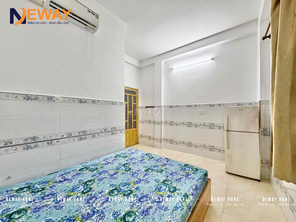 Rent Studio of the Seven House Service near the Four Four Fourths.