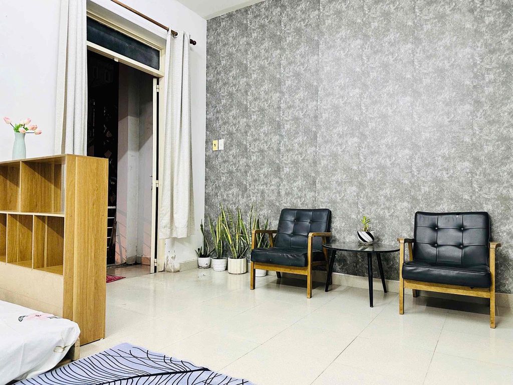 The Bancong studio is right overtte Cộng Hoà super wide-size interior