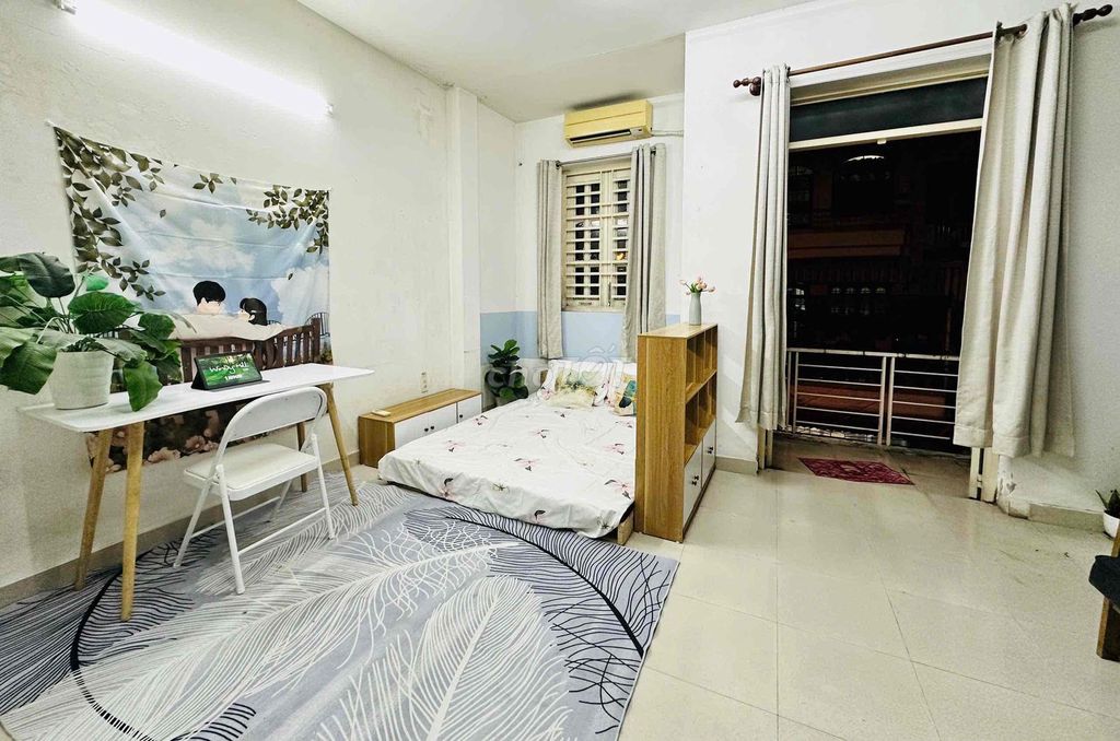 The Bancong studio is right overtte Cộng Hoà super wide-size interior