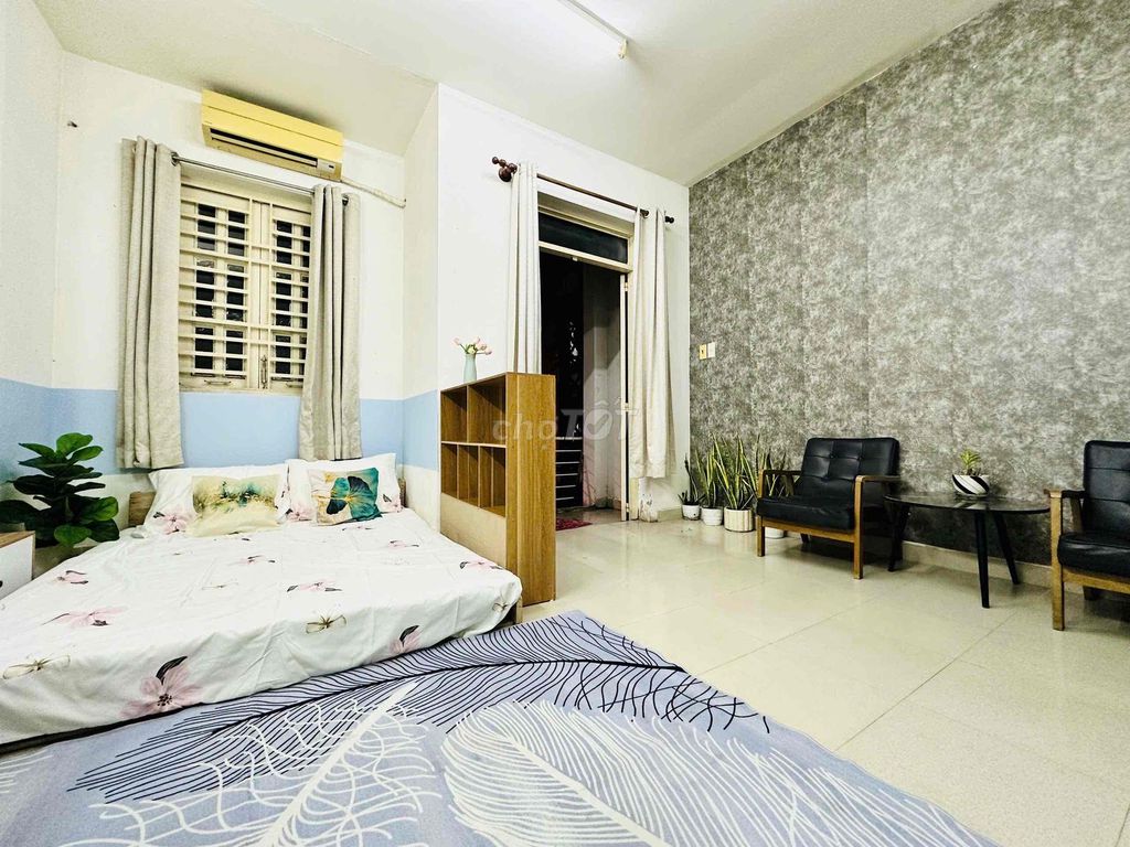 The Bancong studio is right overtte Cộng Hoà super wide-size interior