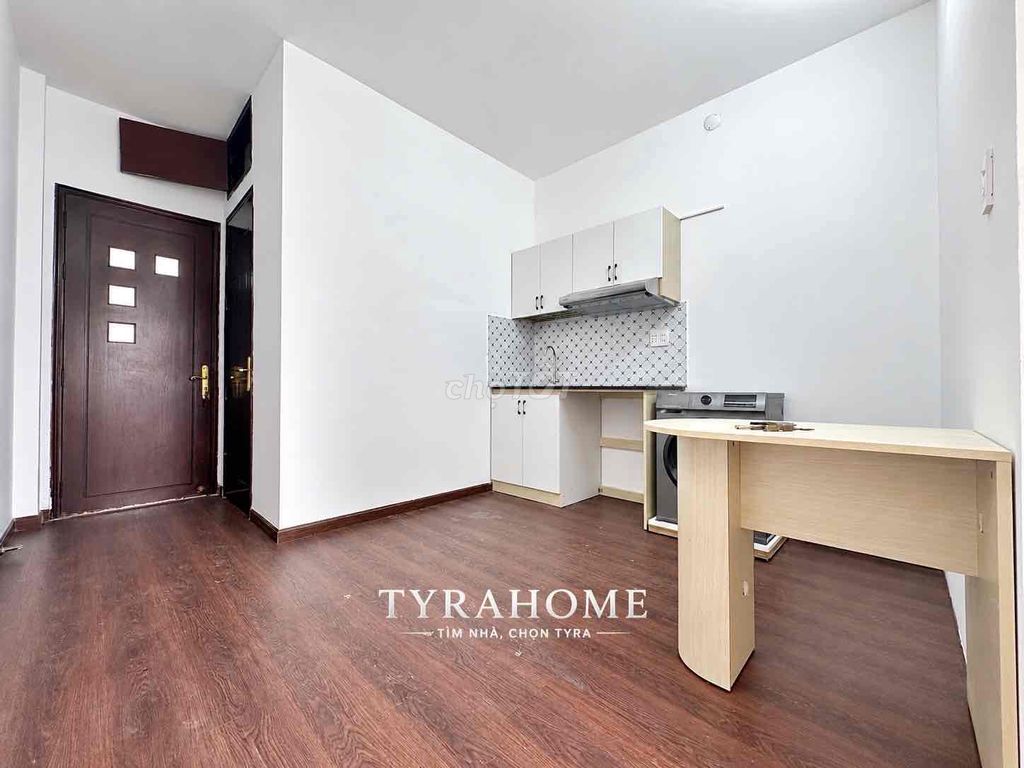 apartment one new furniture bedroom 100% Huỳnh Văn Bánh, Phú Nhuận