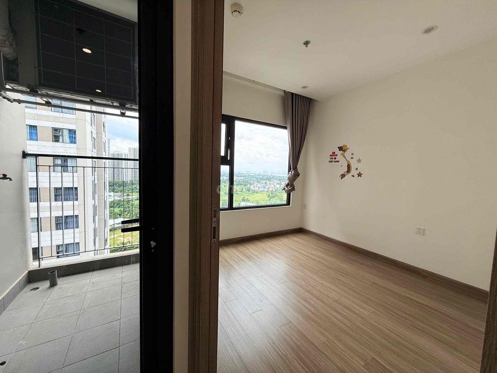 Two bedrooms plus cheap.
