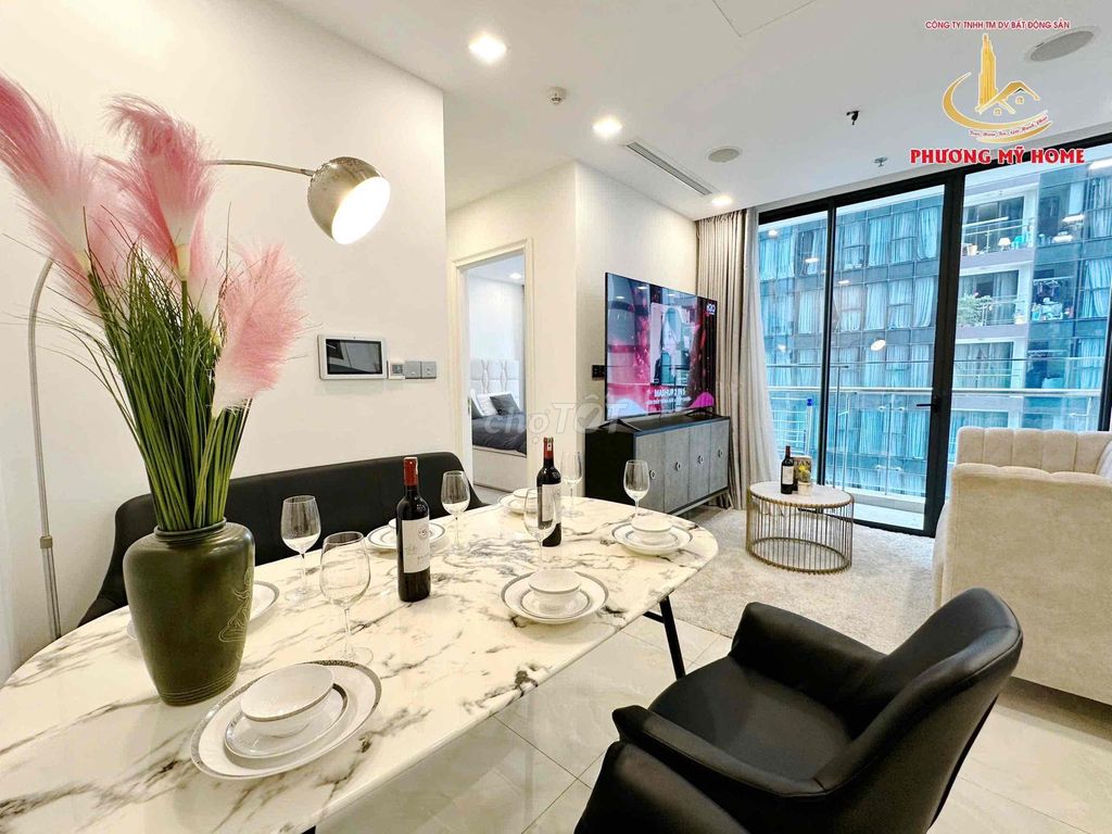 Two golden bedroom 70 M2 full interior - a view of the bittoco river - 33 million a month