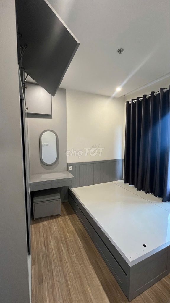 Rent a two-way corner of the Fulven Bedroom. Nice furniture.