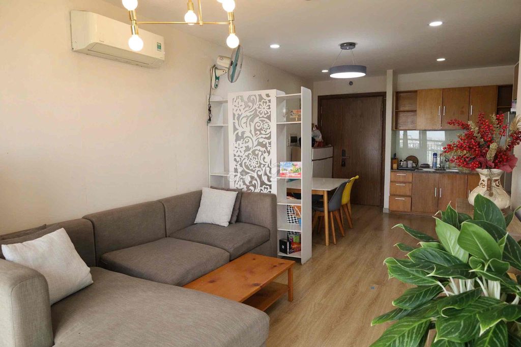 Rent a three-room apartment full interior.