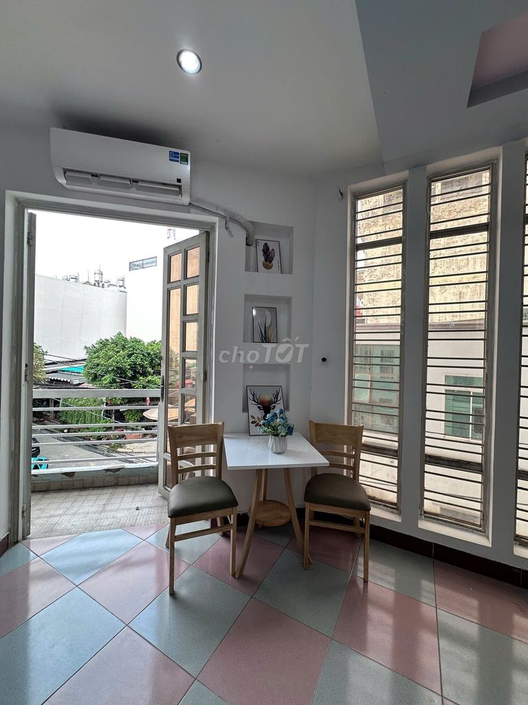 The balcony suite to any of that money.