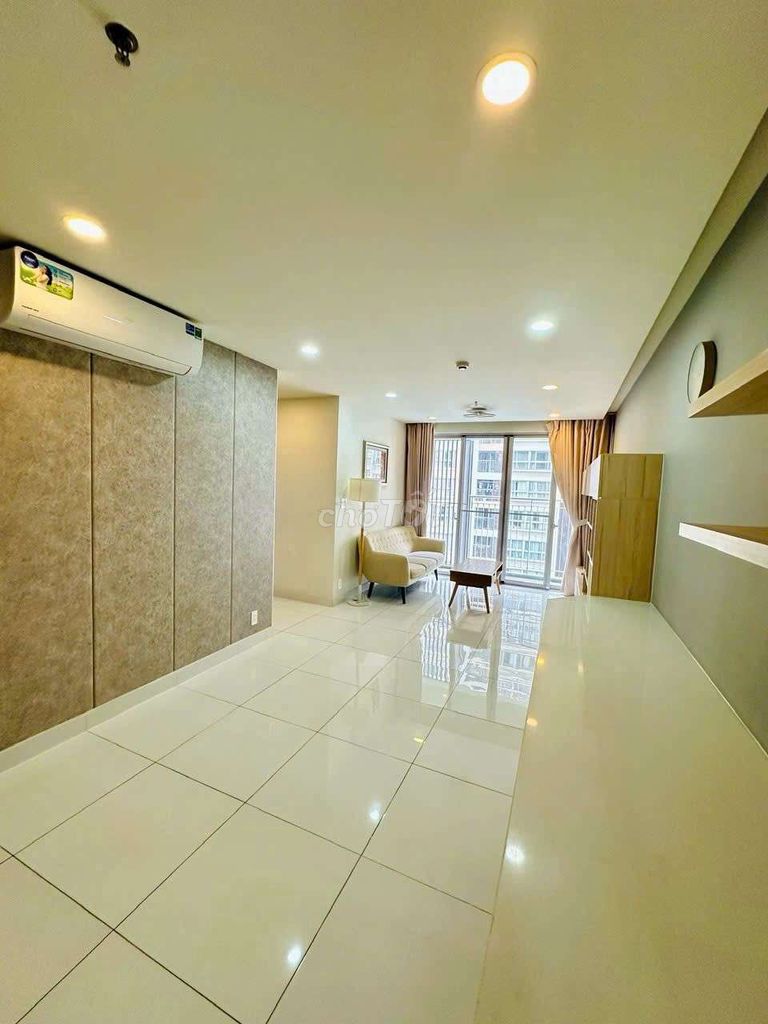 Rent apartment Scenic Valley 1, United States fee, 81 meters, two bedrooms, two toilets.